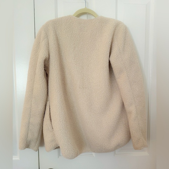 Old Navy Women’s Button Front Fleece - Picture 3 of 3